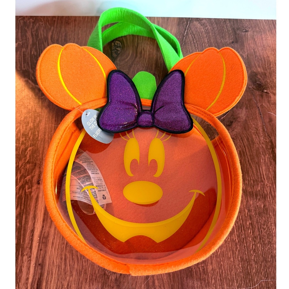 NWT Disney Minnie Mouse Pumpkin Halloween Trick or Treat Bag Glow in the Dark